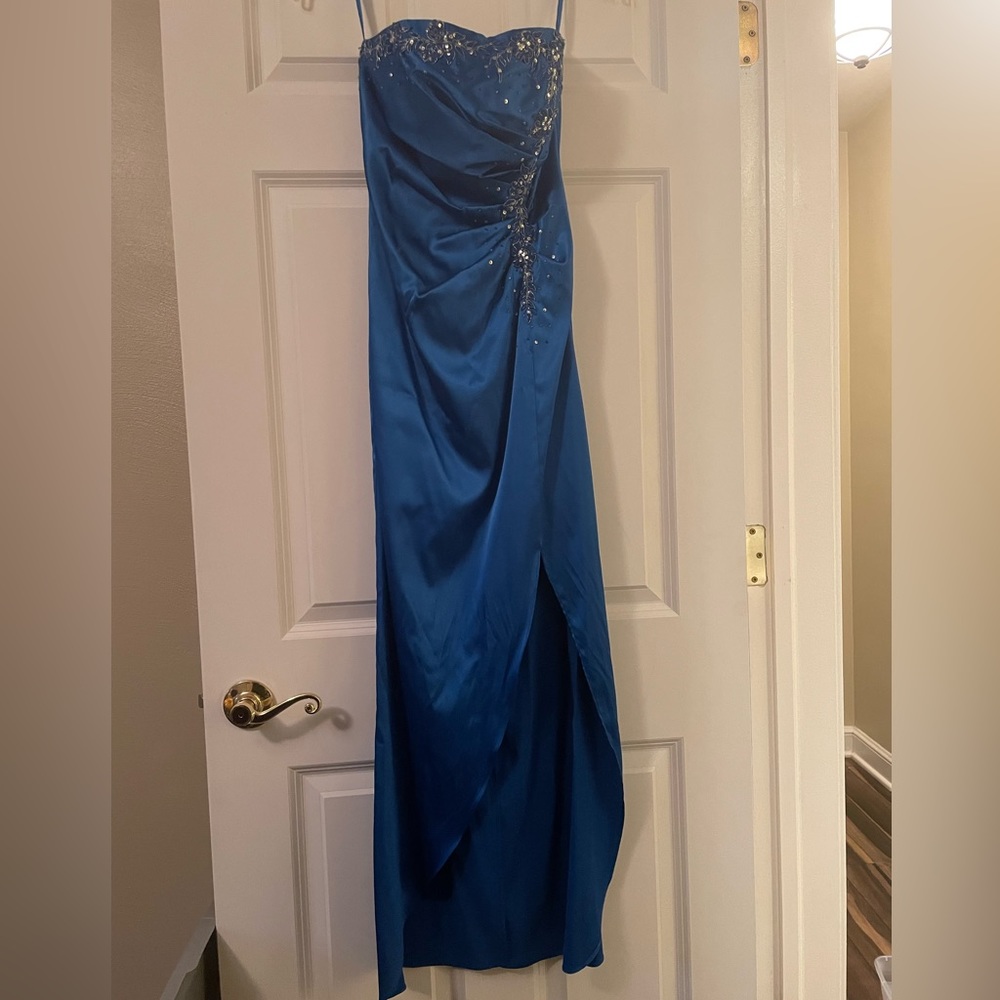 Jump Formal Evening Gown, size 5/6 but altered to a 4